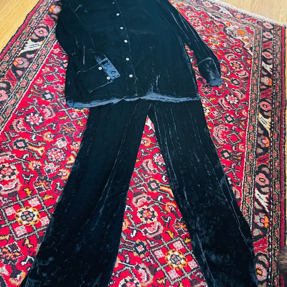 J Brand Black Velvet Women's Wide Leg Pants & Shirt Pajama Set